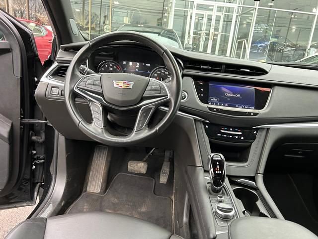 Used 2023 Cadillac XT5 Premium Luxury w/ Technology Package image 13