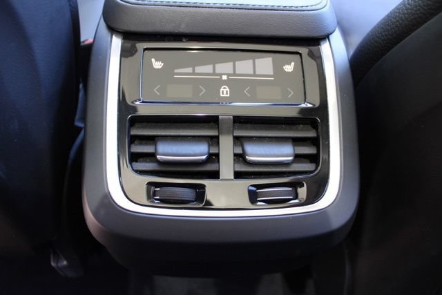 Certified 2023 Volvo XC90 B6 Plus w/ Protection Package Premier AWD/4WD image 23