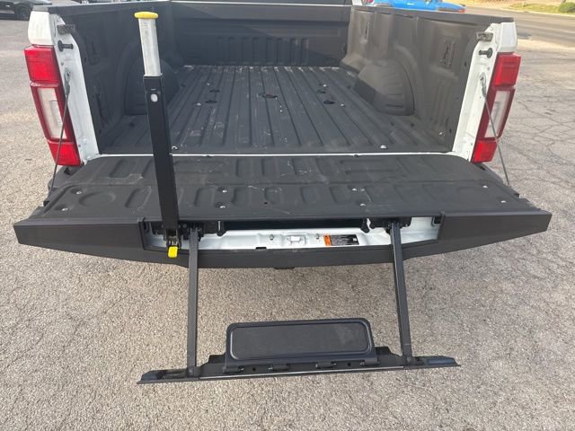 Used 2021 Ford F350 Lariat w/ Lariat Ultimate Package image 28