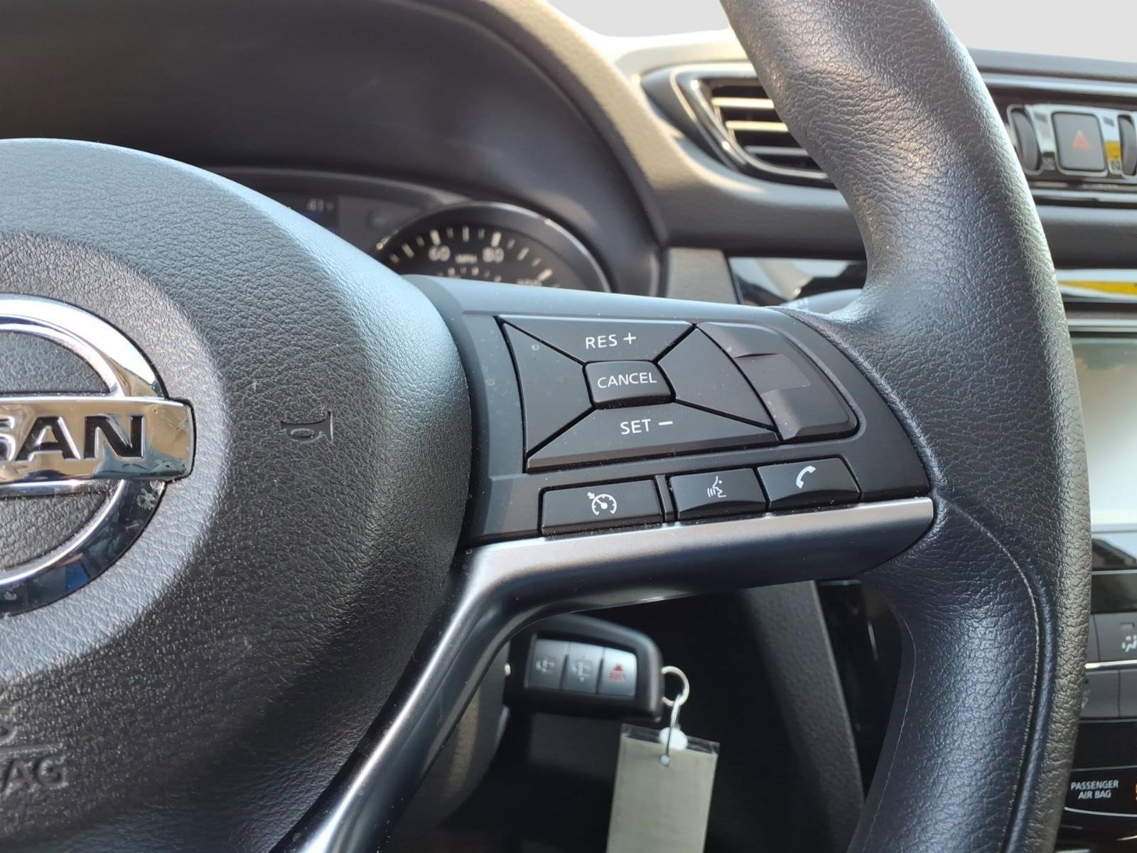 Used 2022 Nissan Rogue Sport S image 22