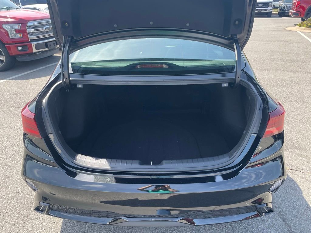 Used 2023 Kia Forte GT-Line w/ GT-Line Premium Package image 7