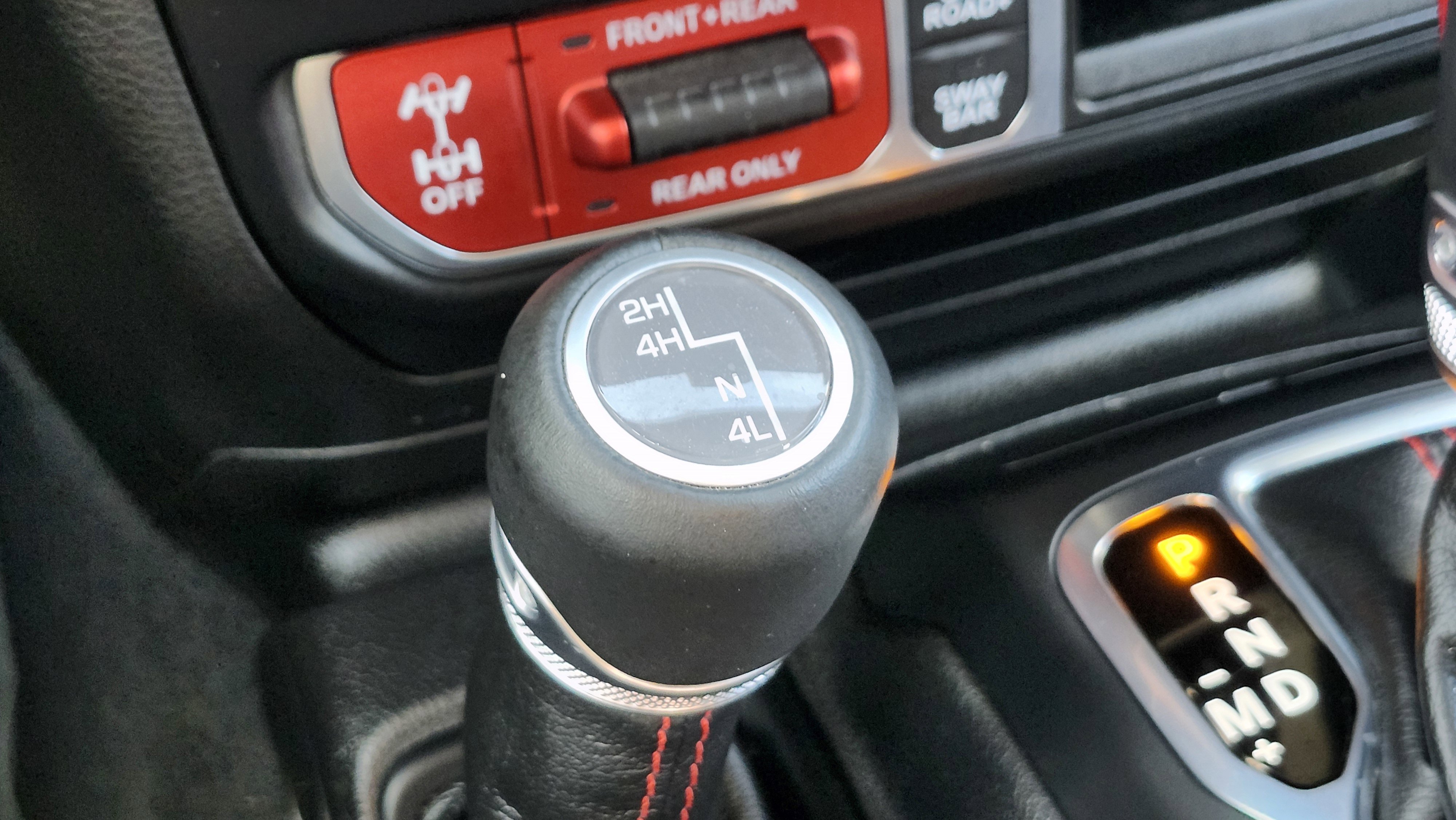 Used 2022 Jeep Wrangler Unlimited Rubicon w/ Steel Bumper Group image 8