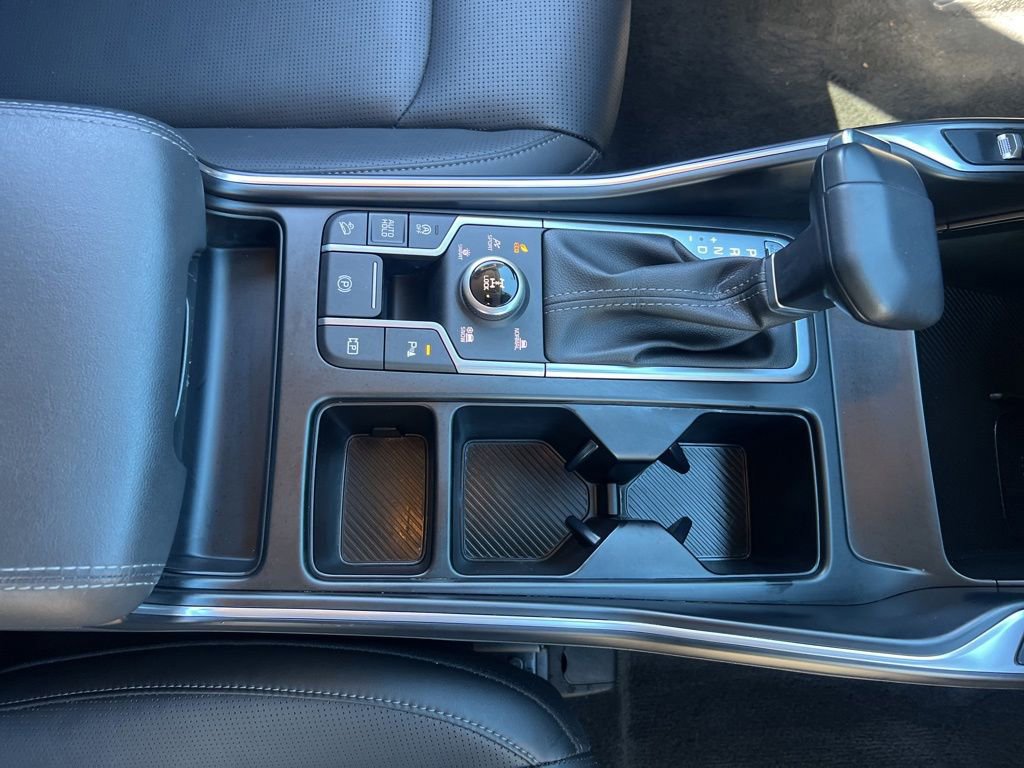 Certified 2025 Kia Sorento S image 23