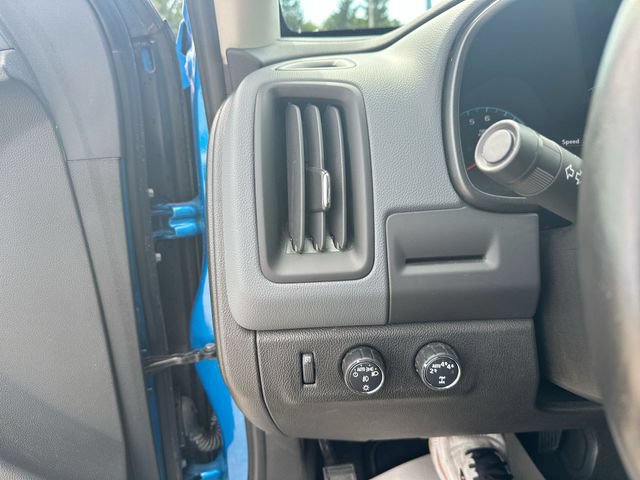 Used 2022 Chevrolet Colorado Z71 AWD/4WD image 21