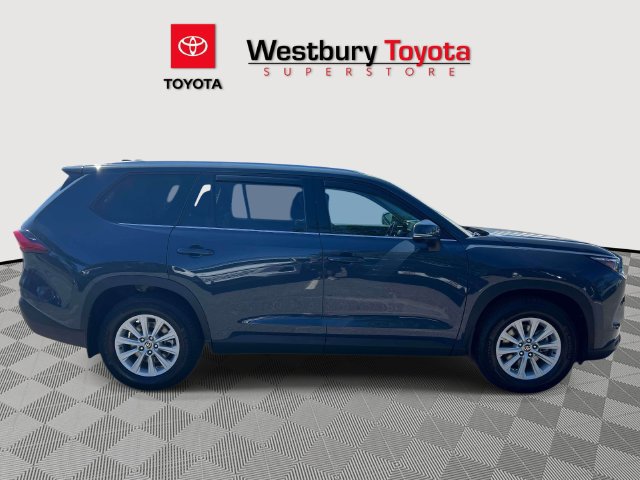 Used 2024 Toyota Grand Highlander AWD image 7