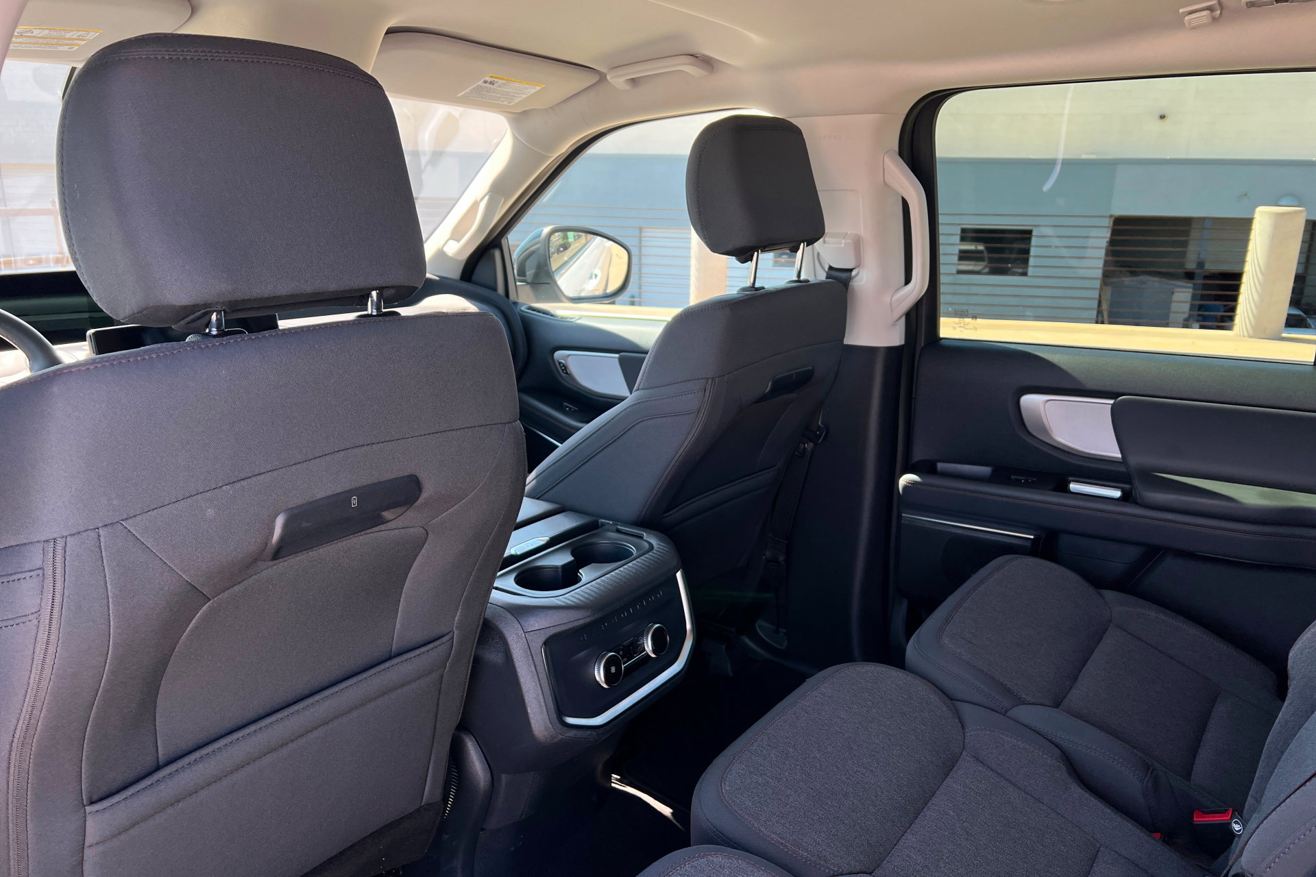 Used 2025 Ford Expedition Active AWD/4WD image 20