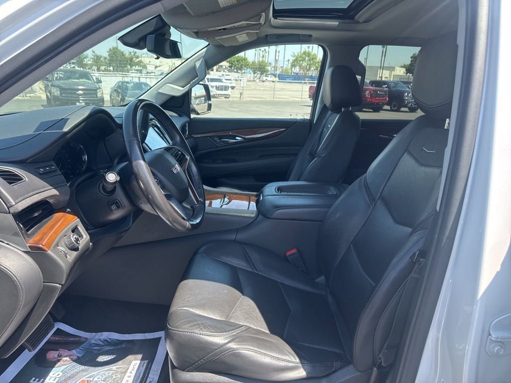 Certified 2020 Cadillac Escalade Luxury RWD image 23