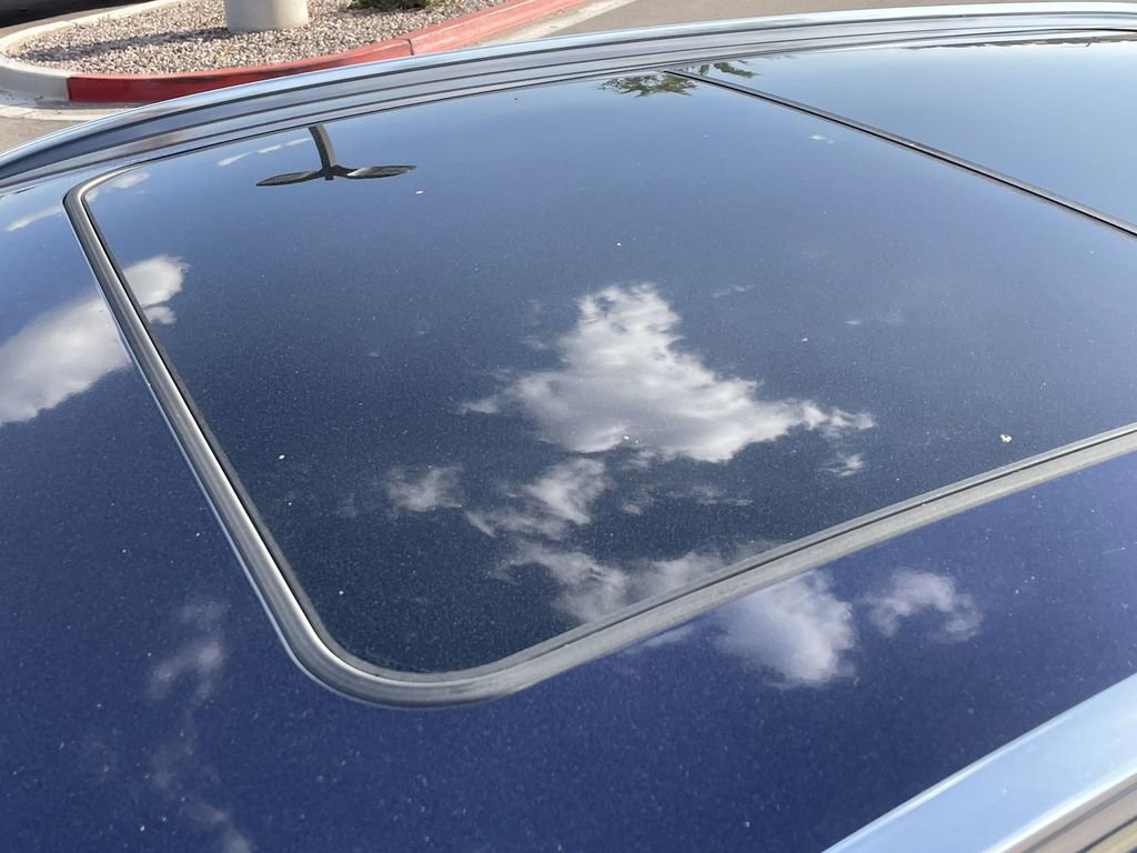 Used 2022 Genesis GV70 2.5T w/ Select Package image 18