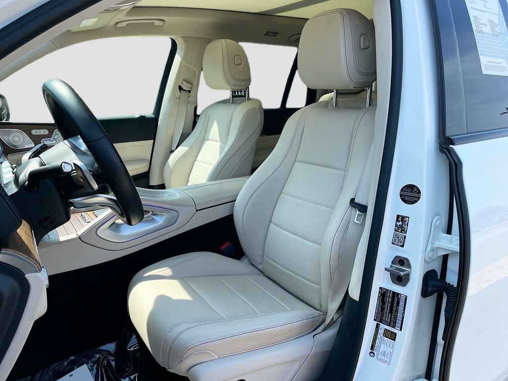 Used 2023 Mercedes-Benz GLS 450 4MATIC image 16