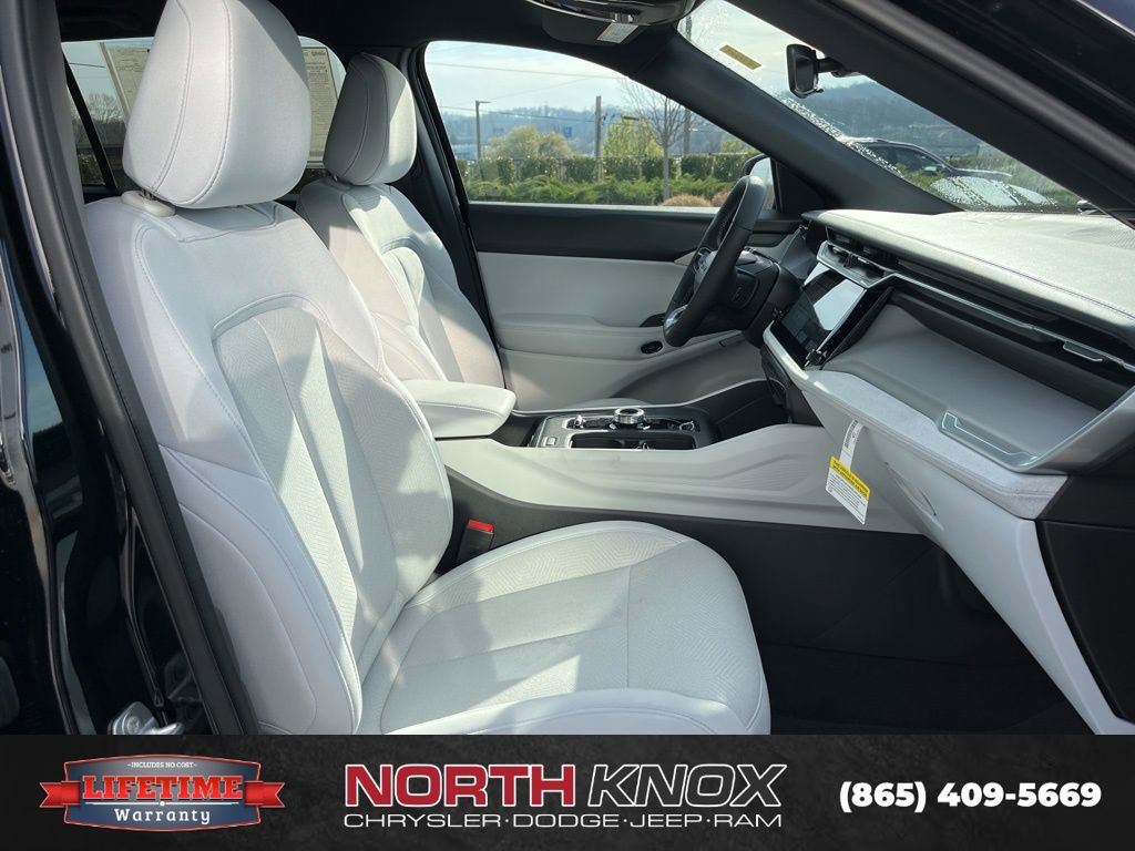 New 2026 Jeep Cherokee Laredo image 24