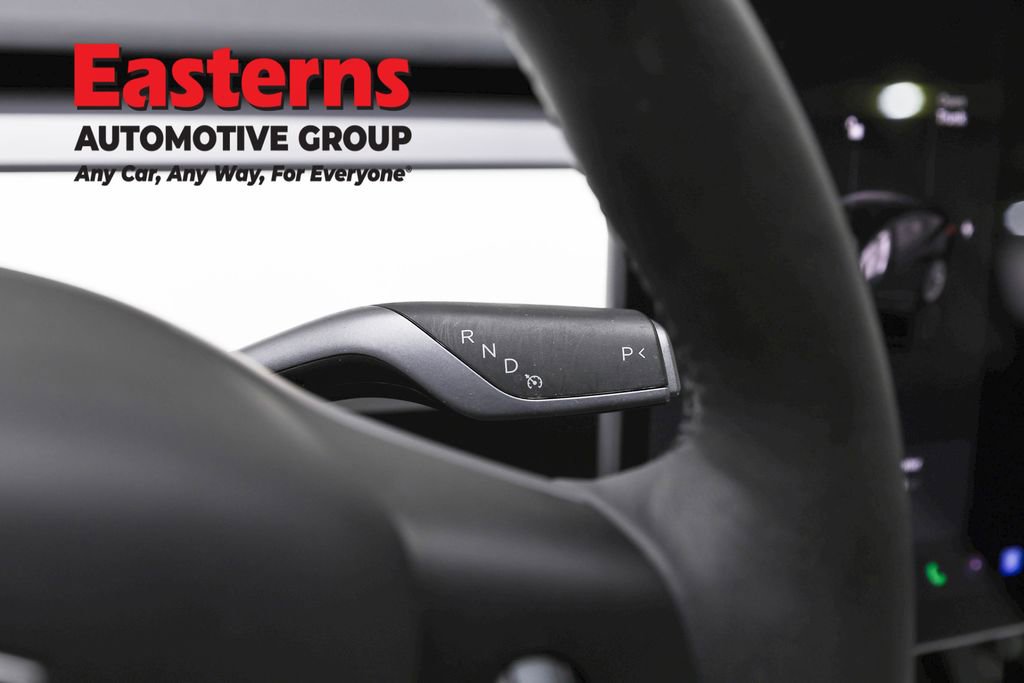 Used 2023 Tesla Model 3 Standard Range image 13