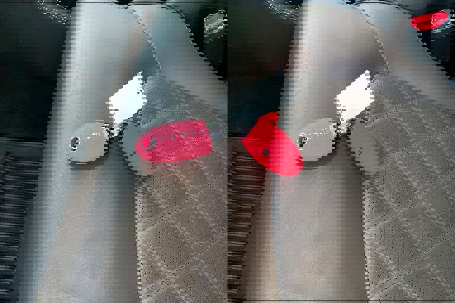 Used 2022 Nissan Armada Platinum w/ Captain's Chairs Package image 14