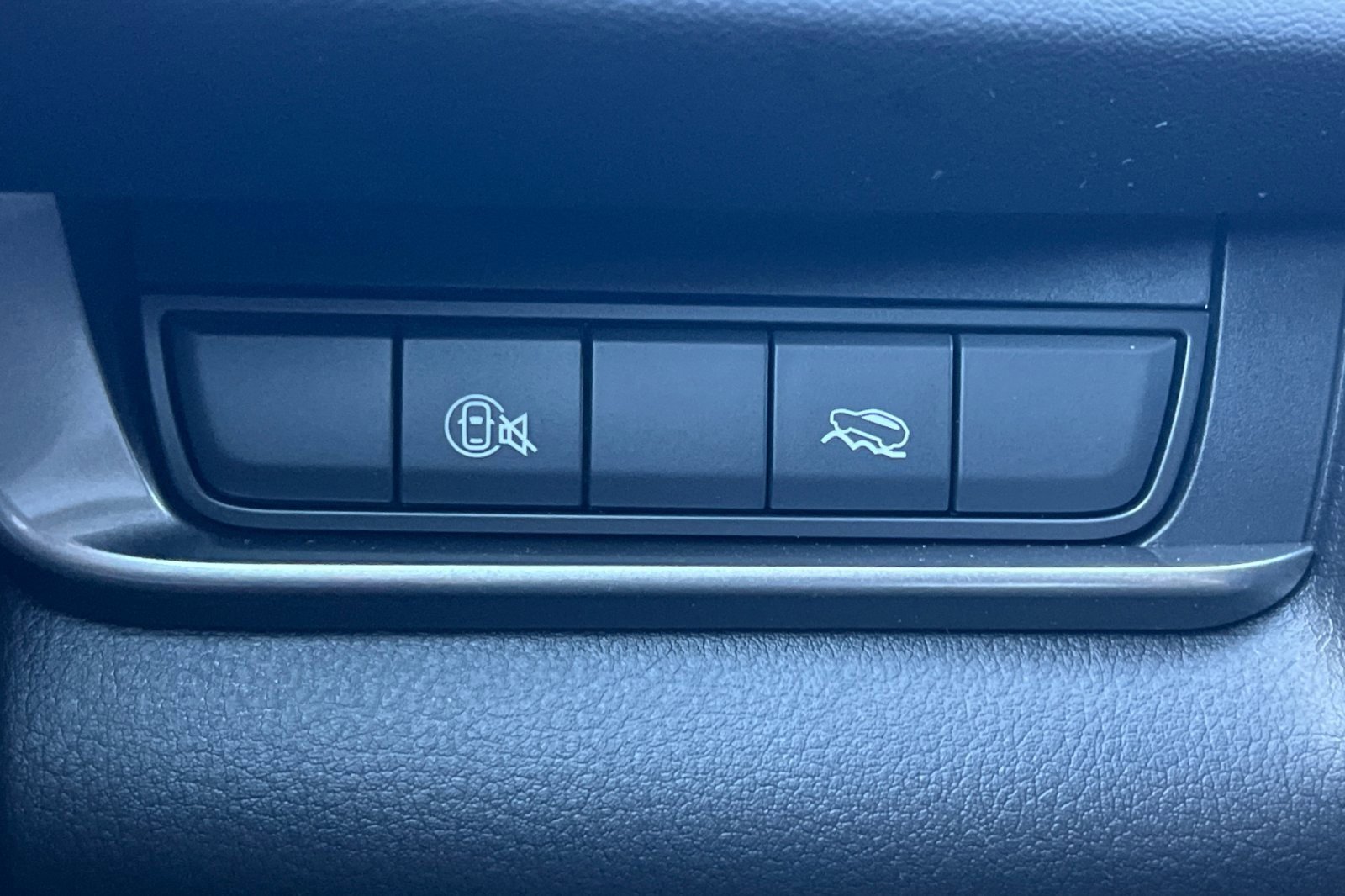 Used 2025 MAZDA CX-30 AWD 2.5 S w/ Select Sport Pkg image 31