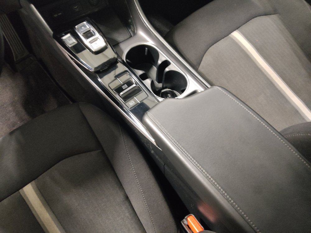 Used 2022 Hyundai Sonata SEL w/ Preferred Accessory Package FWD image 26