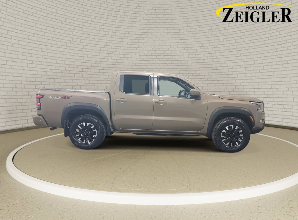 Used 2024 Nissan Frontier PRO-4X w/ Pro Convenience Package image 4