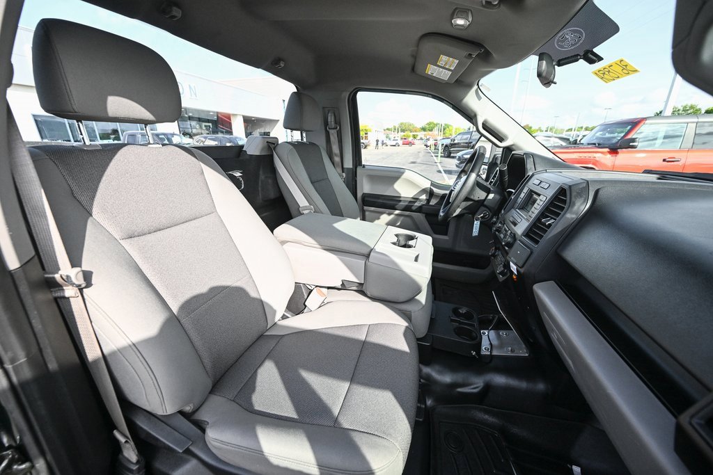 Used 2017 Ford F150 XL w/ Heavy-Duty Payload Package image 21