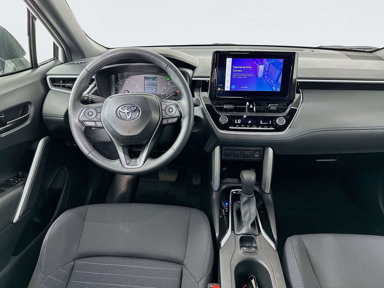 Used 2025 Toyota Corolla Cross AWD Hybrid image 21