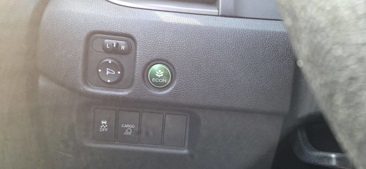 Used 2017 Honda Ridgeline RT image 22