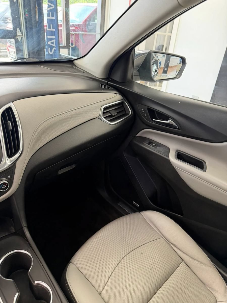 Used 2020 Chevrolet Equinox Premier FWD image 26