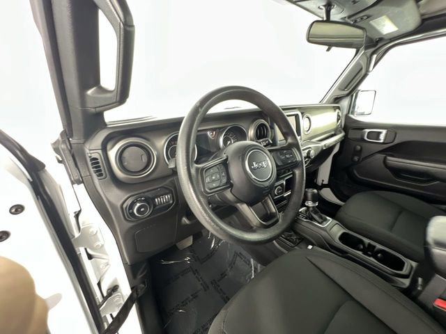 Used 2022 Jeep Wrangler Sport image 10