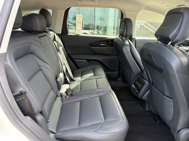 New 2026 Lincoln Nautilus Premier AWD/4WD image 20