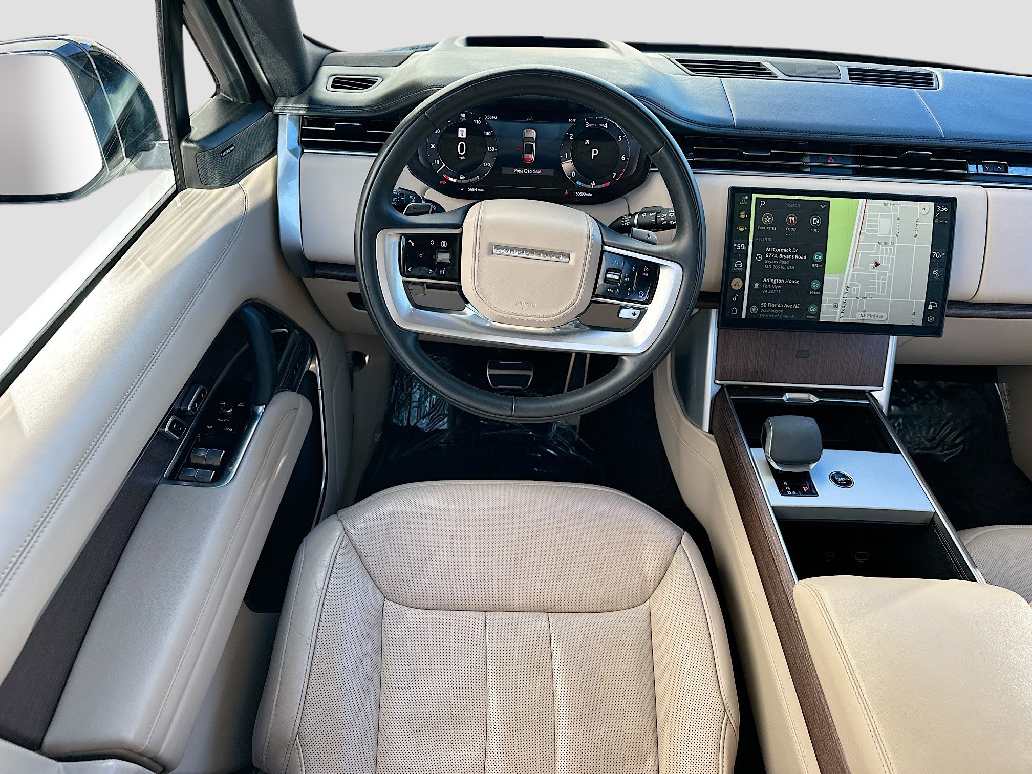 Used 2024 Land Rover Range Rover SE image 23