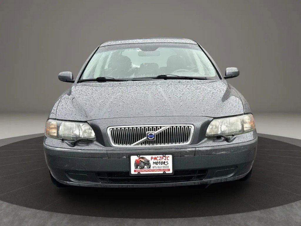 Used 2004 Volvo V70 2.5T FWD image 7