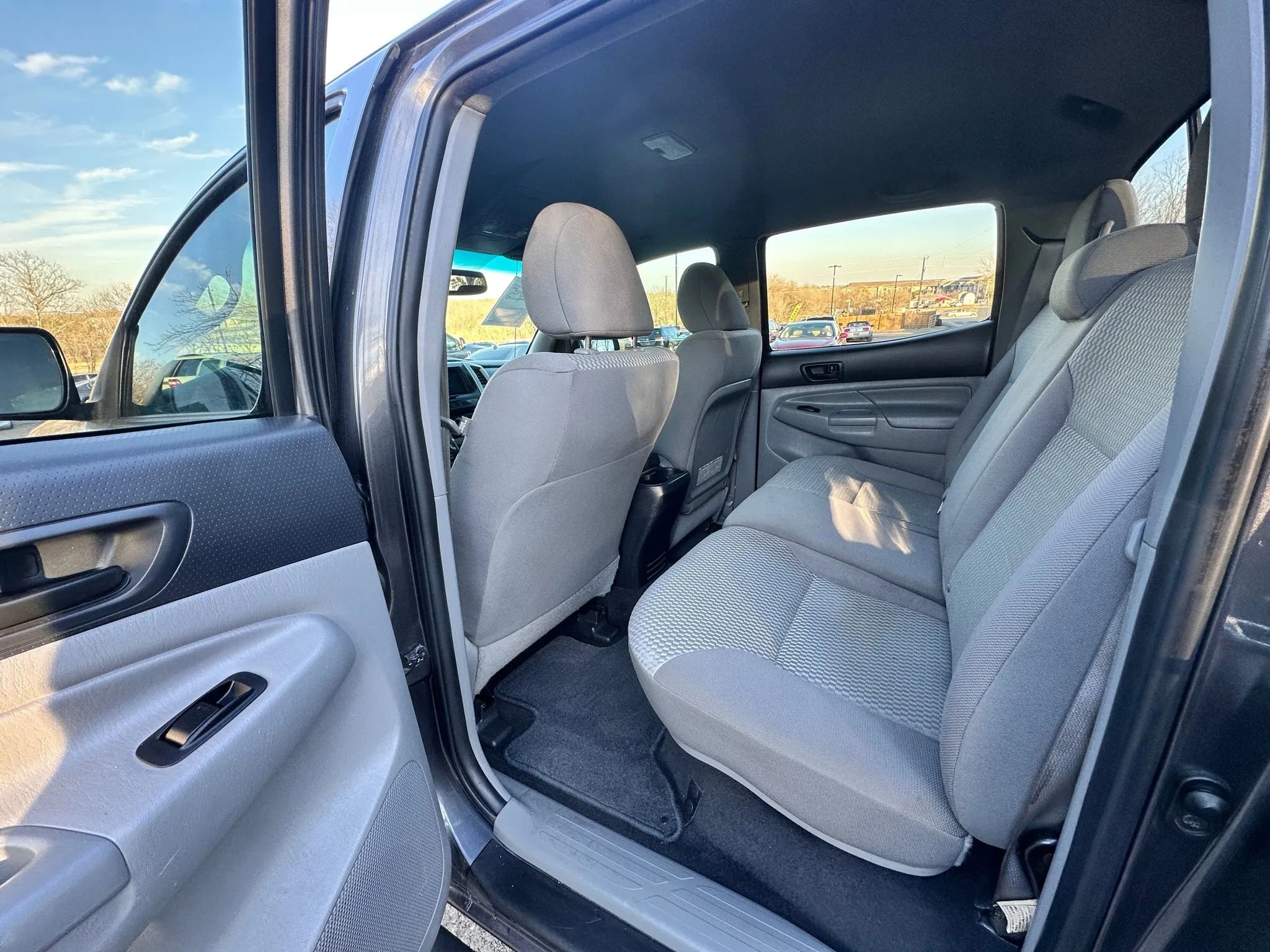 Used 2012 Toyota Tacoma PreRunner w/ SR5 Pkg image 12