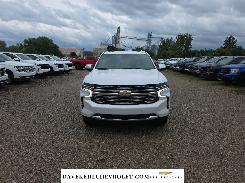 Used 2024 Chevrolet Suburban Premier AWD/4WD image 8