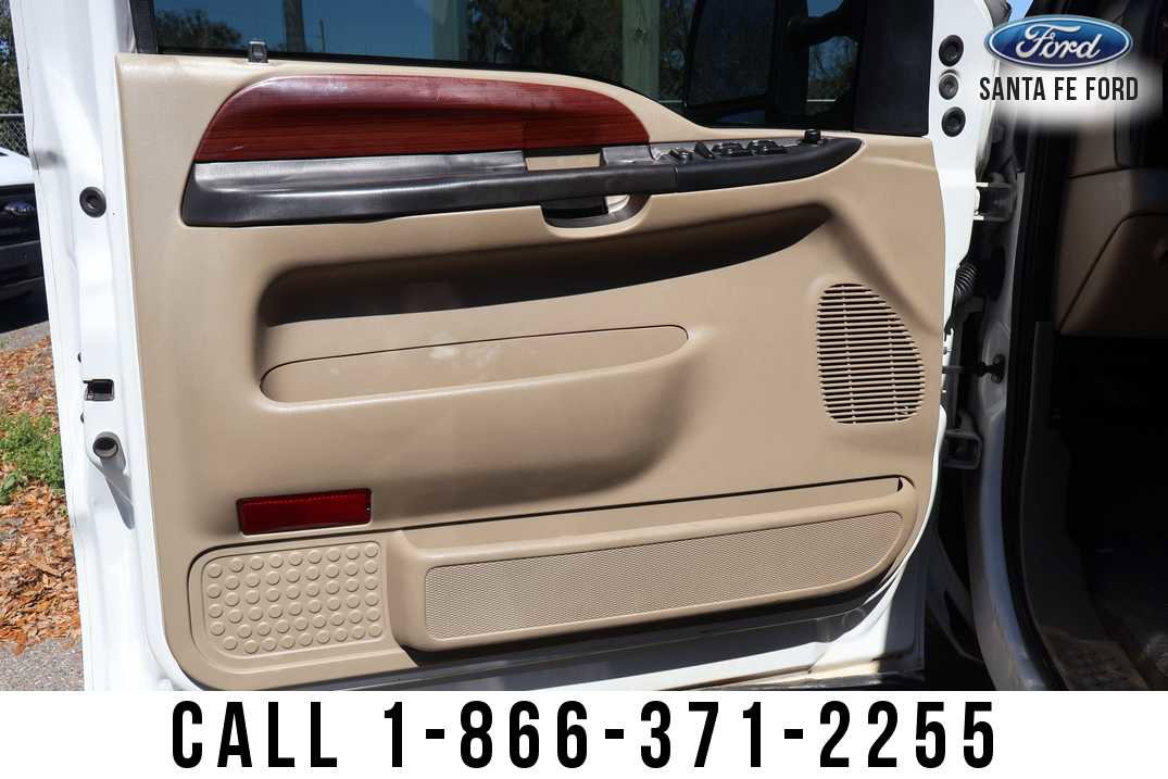 Used 2006 Ford F250 Lariat AWD/4WD image 12