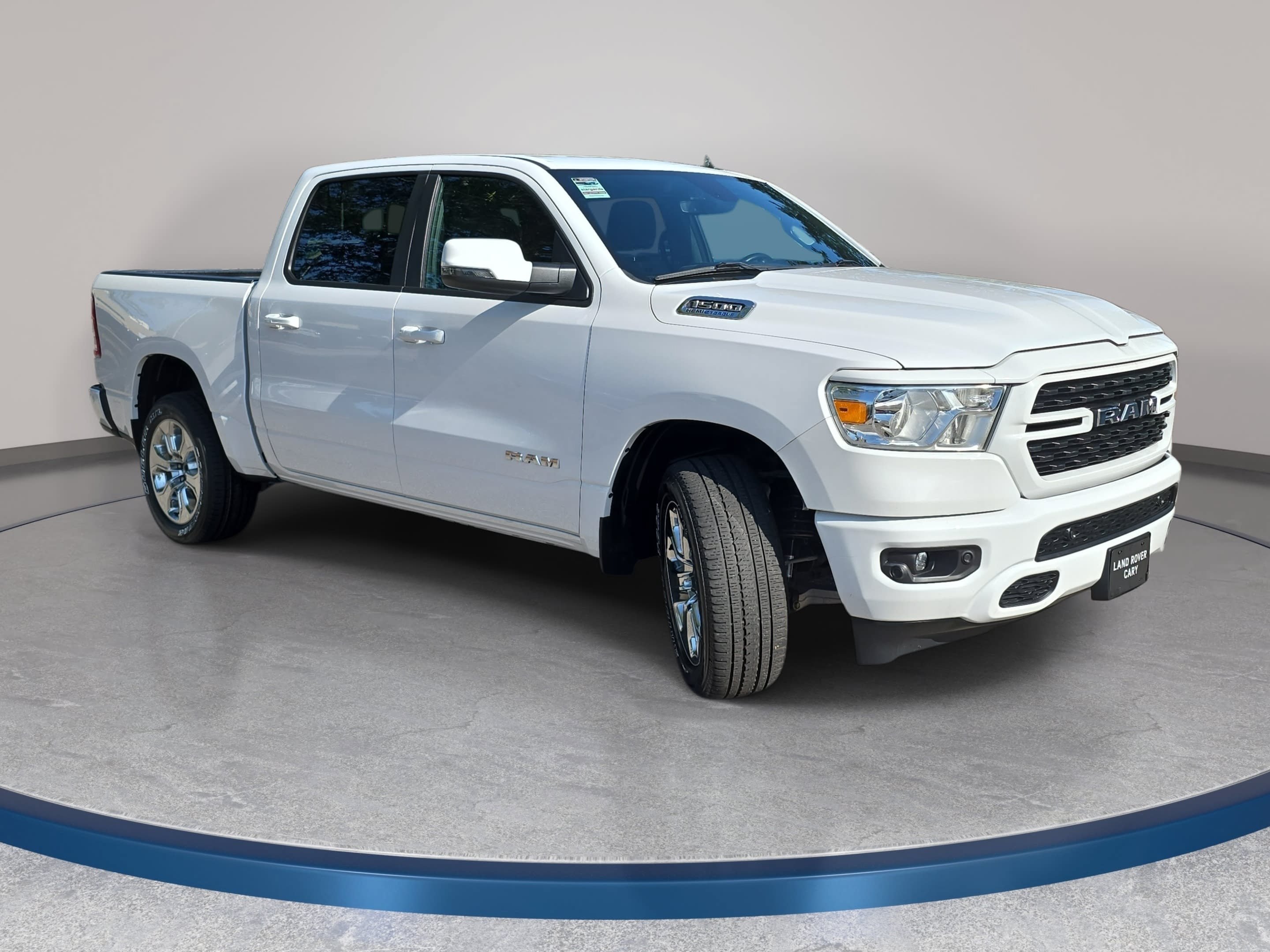Used 2023 RAM 1500 Big Horn AWD/4WD image 3