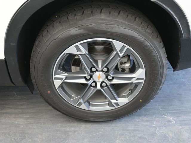 Used 2025 Chevrolet Blazer LT image 13