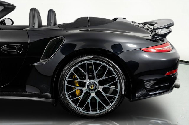 Used 2016 Porsche 911 Turbo image 42