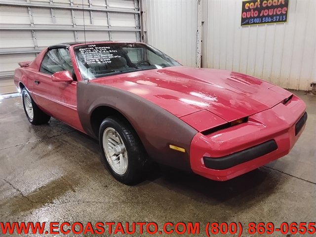Used 1990 Pontiac Firebird Formula RWD image 1