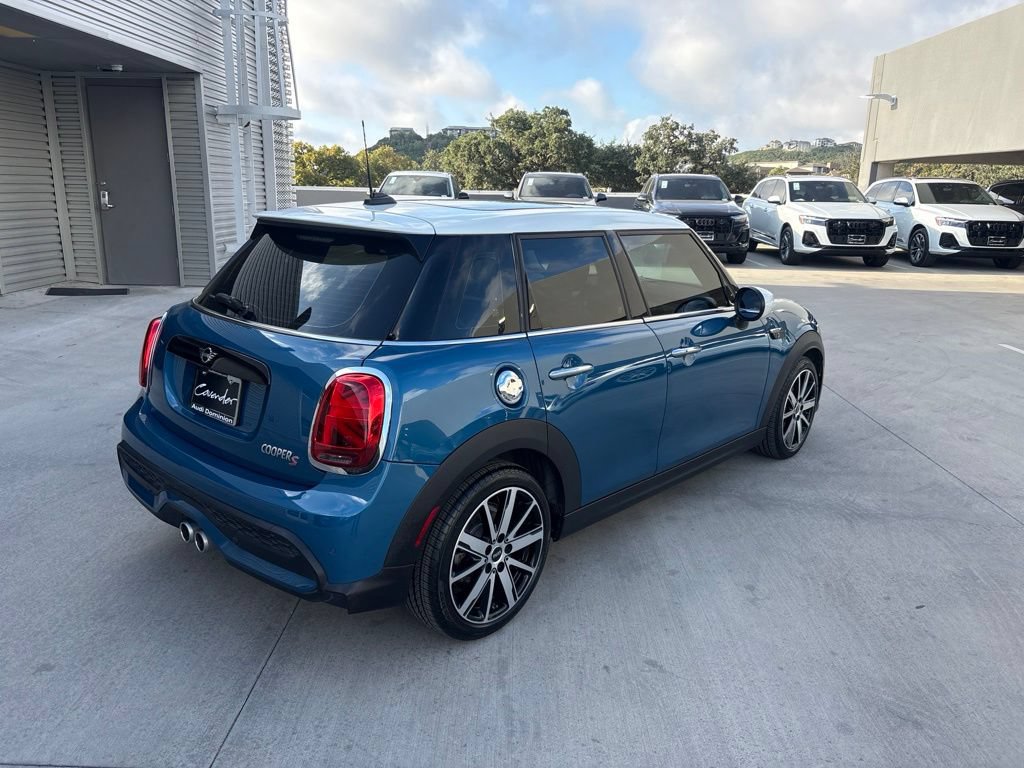Used 2024 MINI Cooper S w/ Signature Upholstery Package FWD image 6