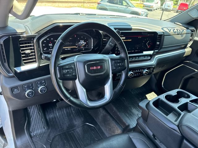 Used 2024 GMC Sierra 2500 SLT AWD/4WD image 15