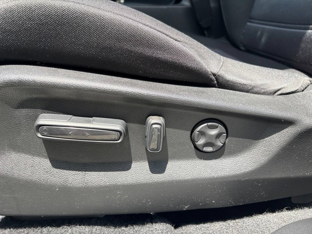 Used 2021 Honda CR-V EX image 15