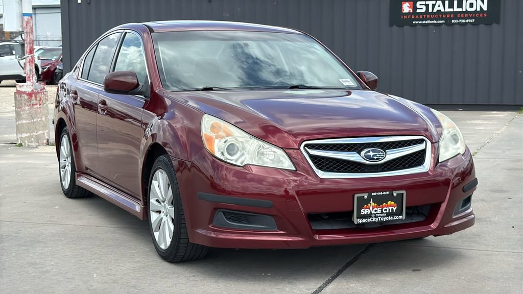 Used 2011 Subaru Legacy 2.5i Limited image 7