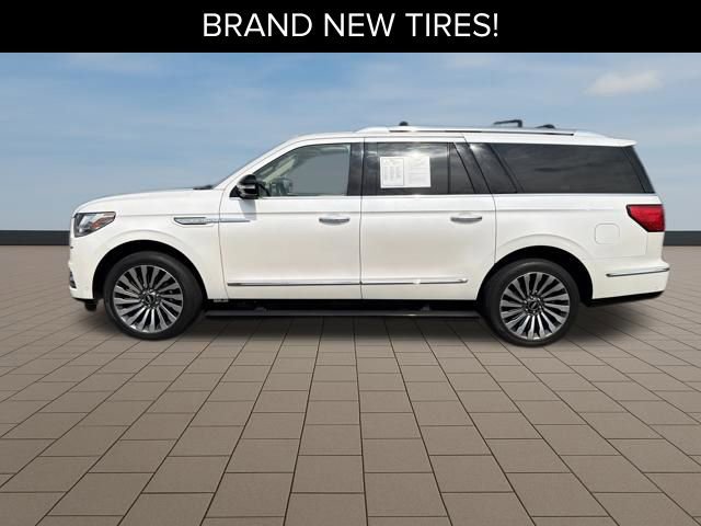 Used 2019 Lincoln Navigator L Reserve image 4