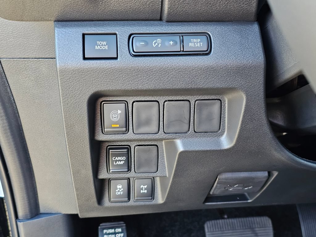 New 2026 Nissan Frontier PRO-4X w/ Tow Package AWD/4WD image 31