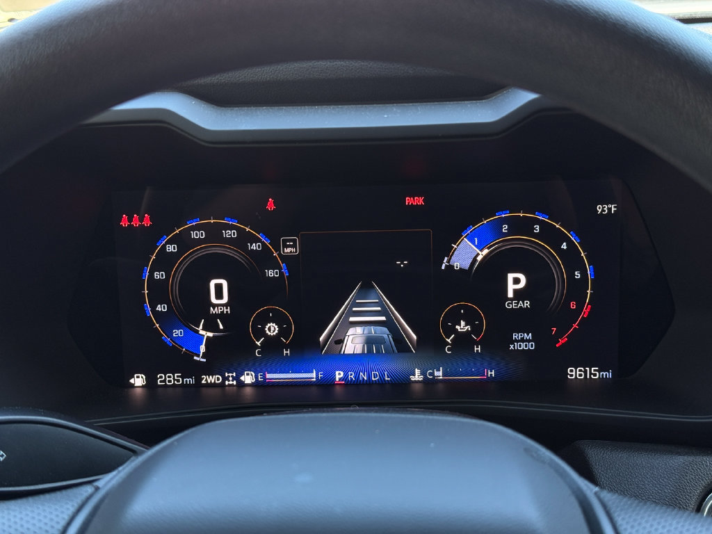 Used 2025 Chevrolet Colorado Trail Boss AWD/4WD image 10