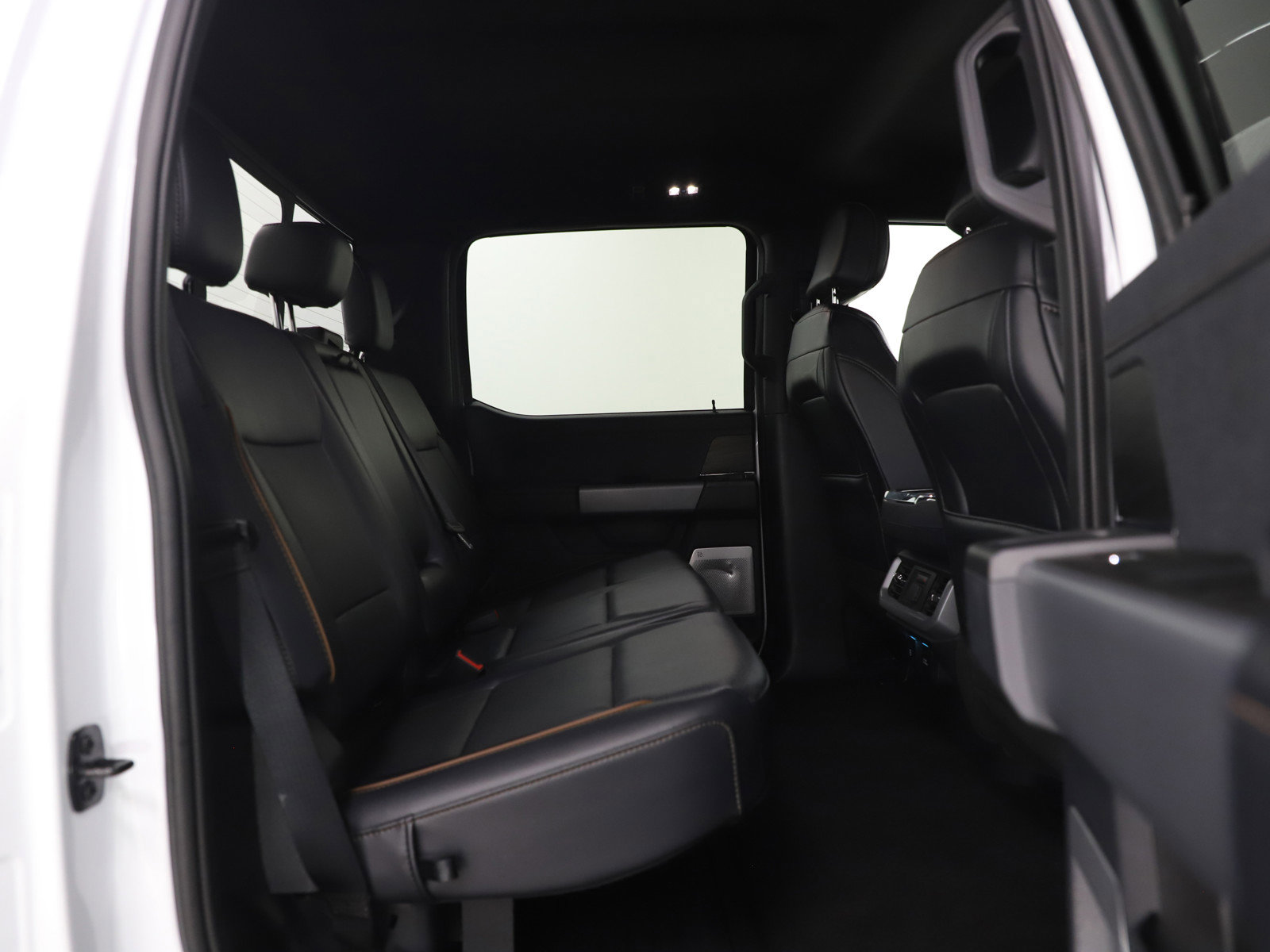 Used 2024 Ford F150 Lariat w/ Equipment Group 502A High image 12