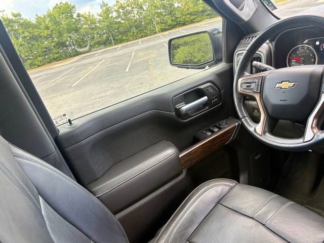 Used 2021 Chevrolet Silverado 1500 High Country w/ Technology Package AWD/4WD image 22