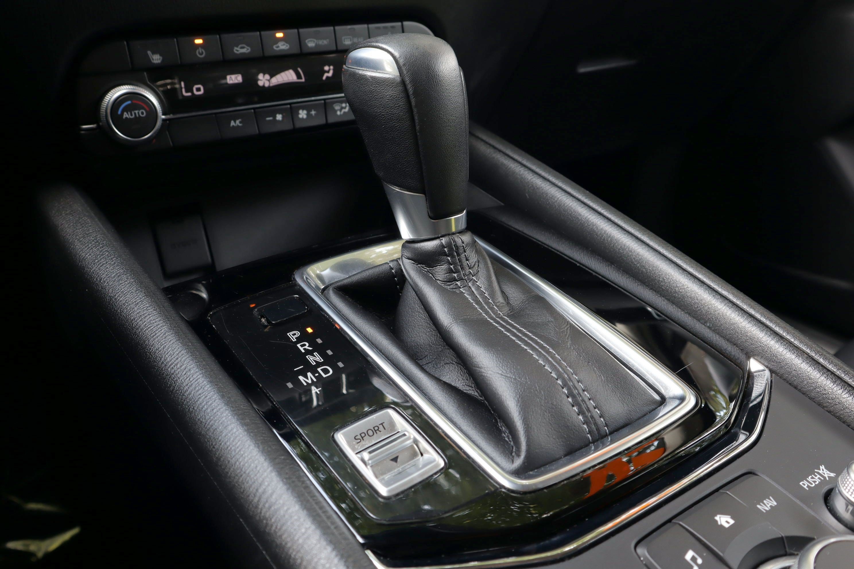 Used 2020 MAZDA CX-5 Touring FWD image 13