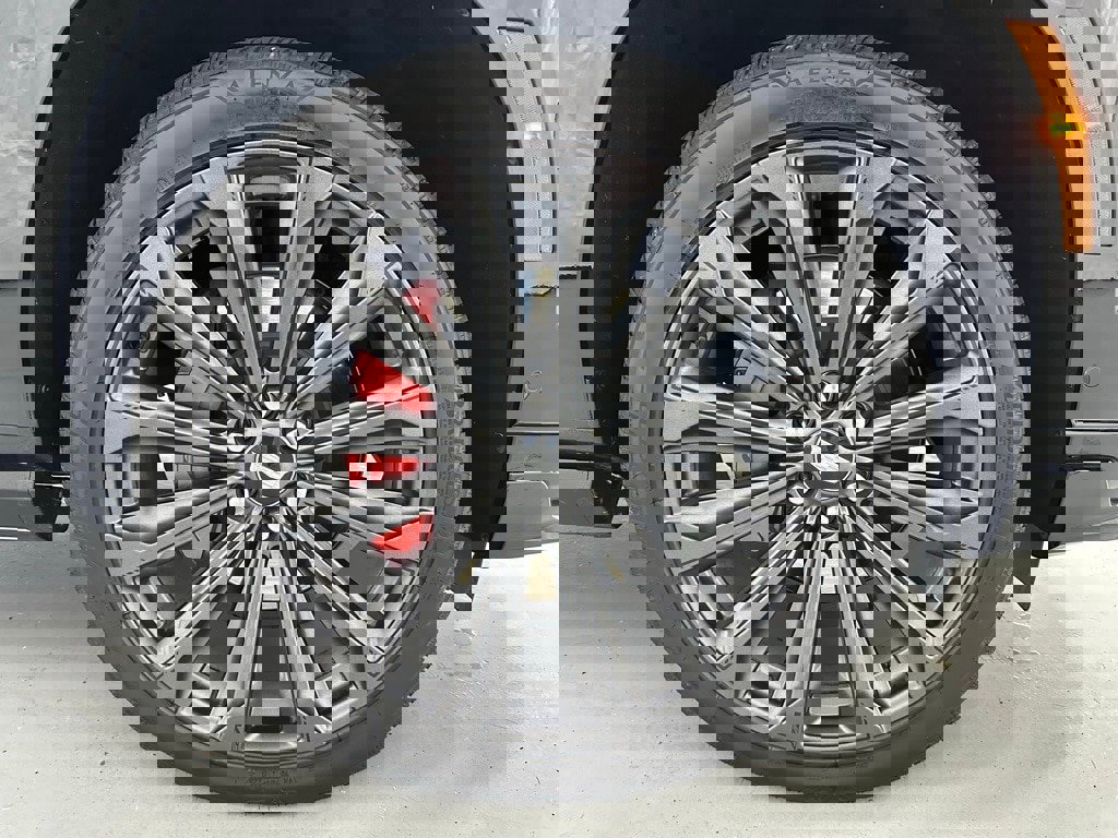 Used 2025 Cadillac Escalade V image 72