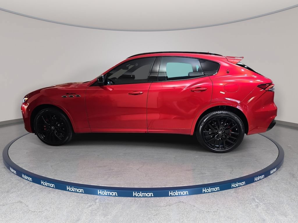 Used 2022 Maserati Levante Modena AWD/4WD image 9