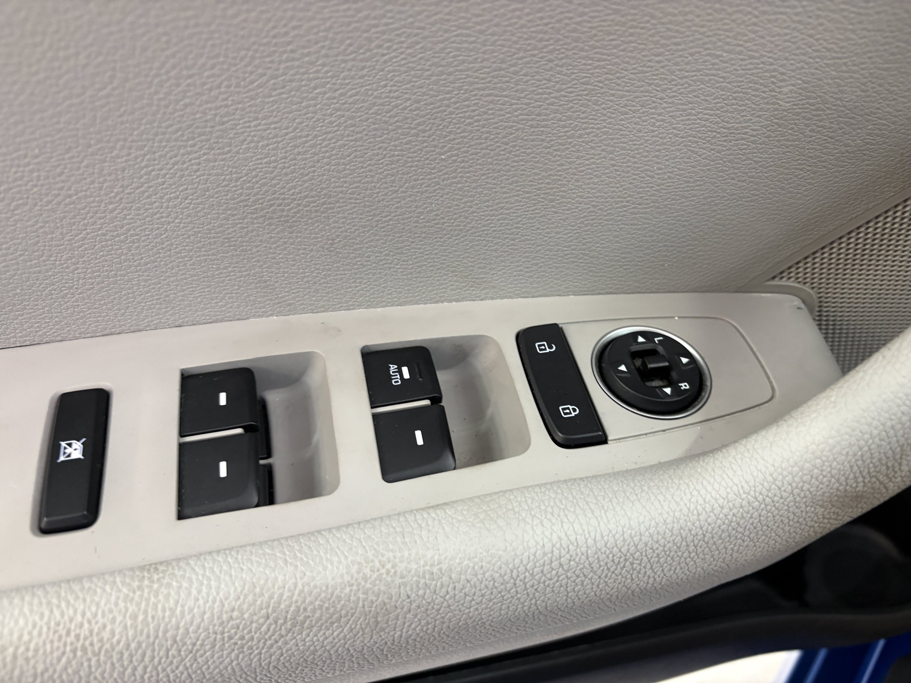 Used 2018 Hyundai Sonata SE FWD image 22