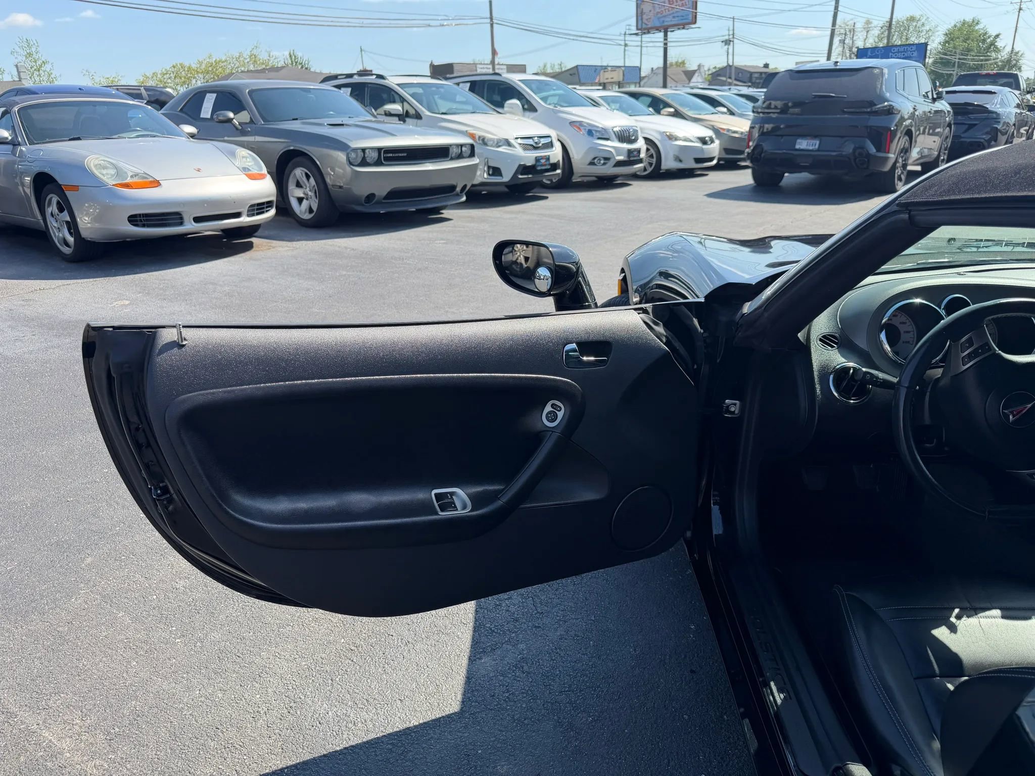Used 2006 Pontiac Solstice Convertible w/ Premium Package image 30