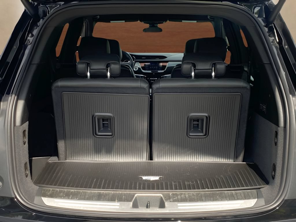 Certified 2025 Cadillac XT6 Sport w/ LPO, Floor Liner Package AWD/4WD image 13