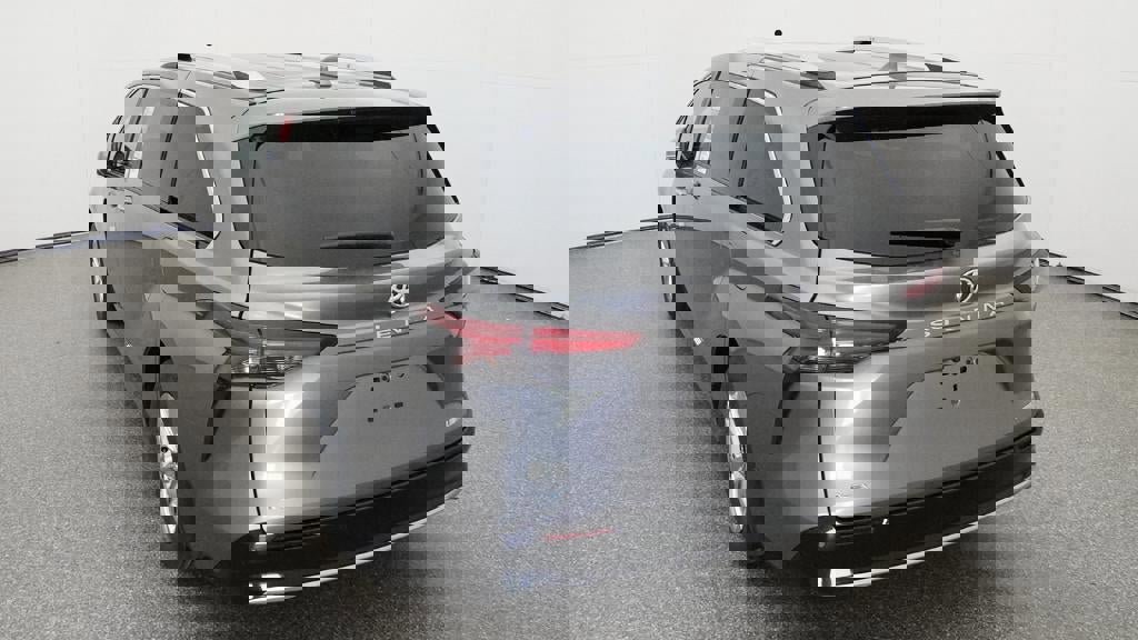 New 2026 Toyota Sienna Limited image 6